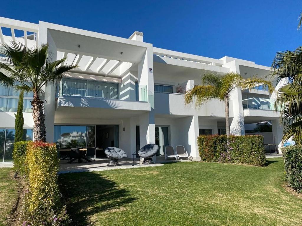 Palmsea Marbella-Estepona Buenas Noches Luaran gambar