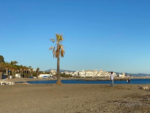 Palmsea Marbella-Estepona Buenas Noches Luaran gambar